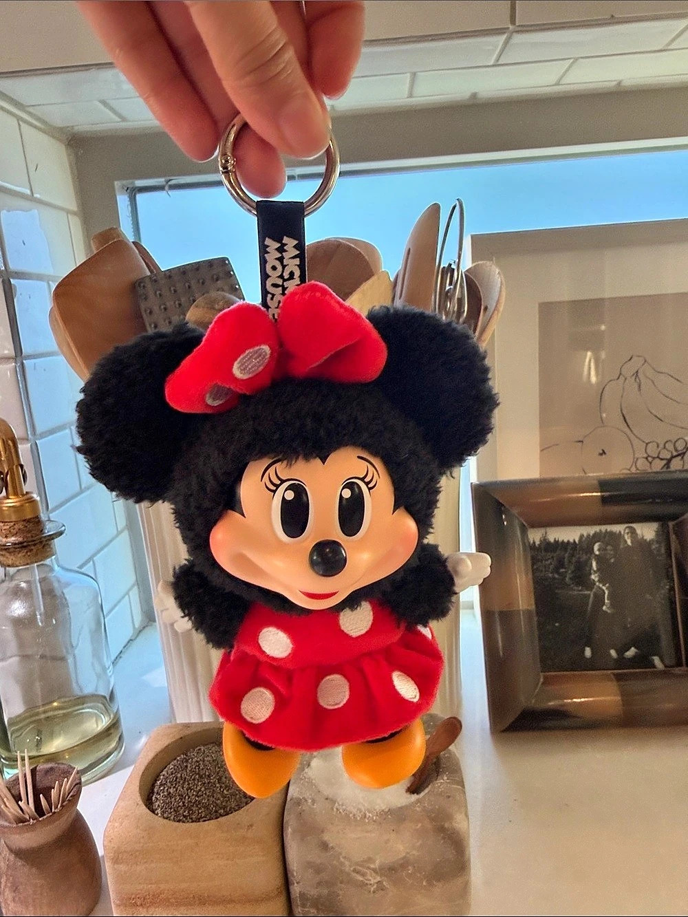Popmart Disney Minnie Mouse keychain!